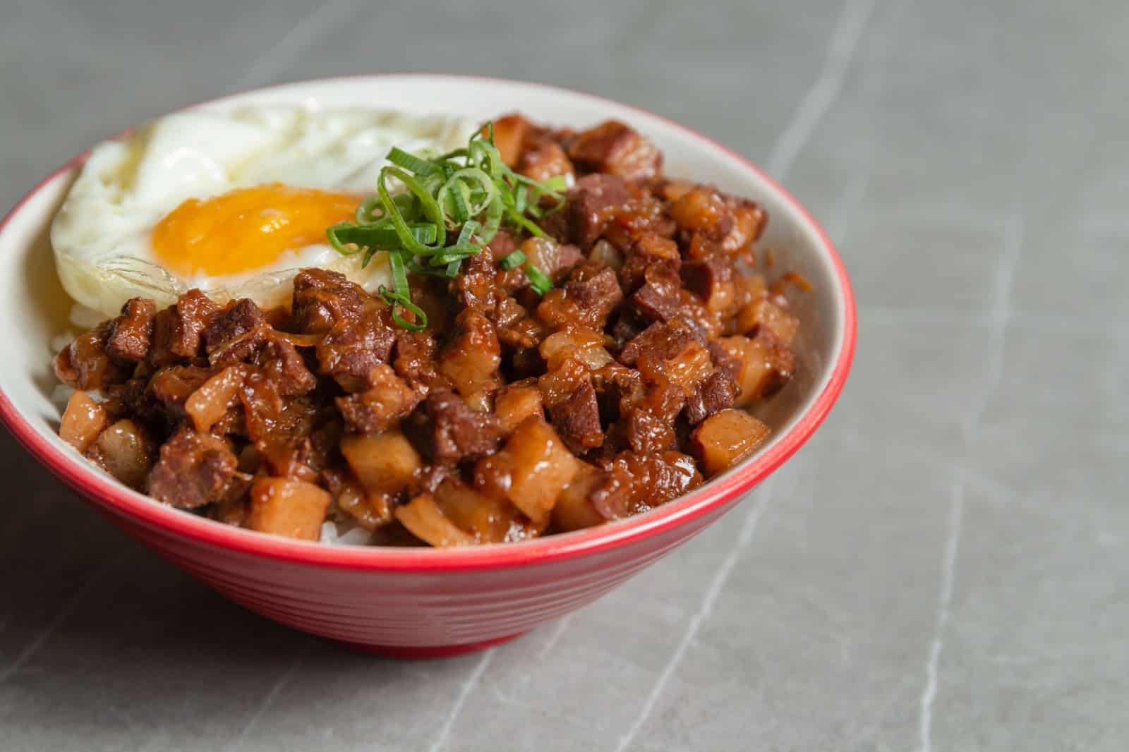 台中聚餐餐廳 - 烏竹樓 流心手切黑豚滷肉飯