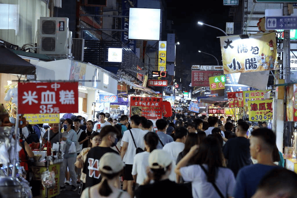 台中夜晚好去處:一中街夜市
