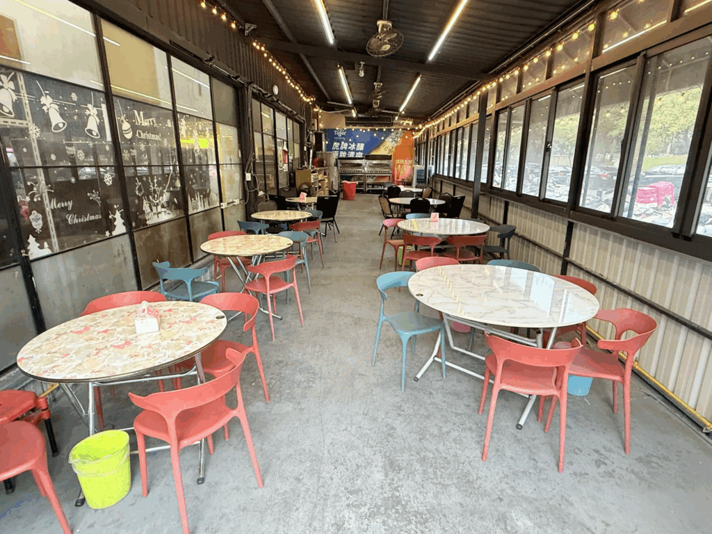 逢甲熱炒推薦 - 逢甲休閒釣蝦廣場 用餐環境