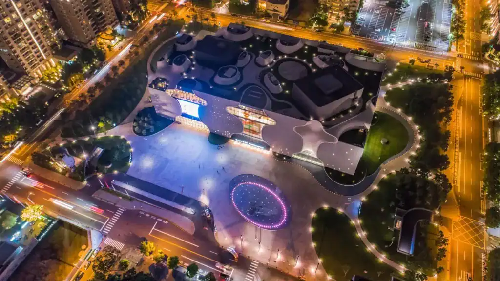 台中夜晚好去處-臺中國家歌劇院